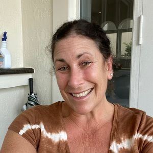 Meet your Posher, Michele